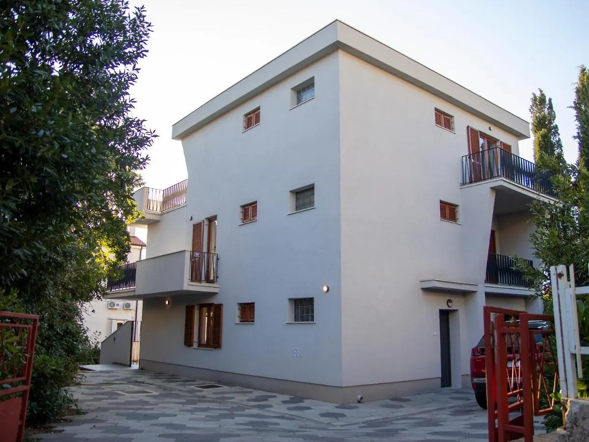 Casa Dubi. Kvarner Selce Croazia